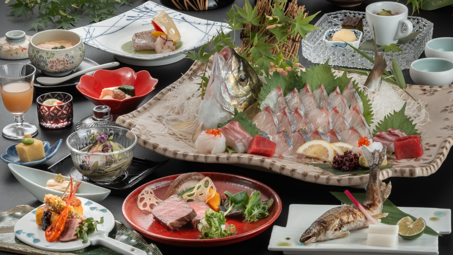 【夕食グレードアップ-夏の優（Yu）会席-】贅沢味覚！高級魚”縞鯵”姿造り×鮎塩焼×黒毛和牛ロースト