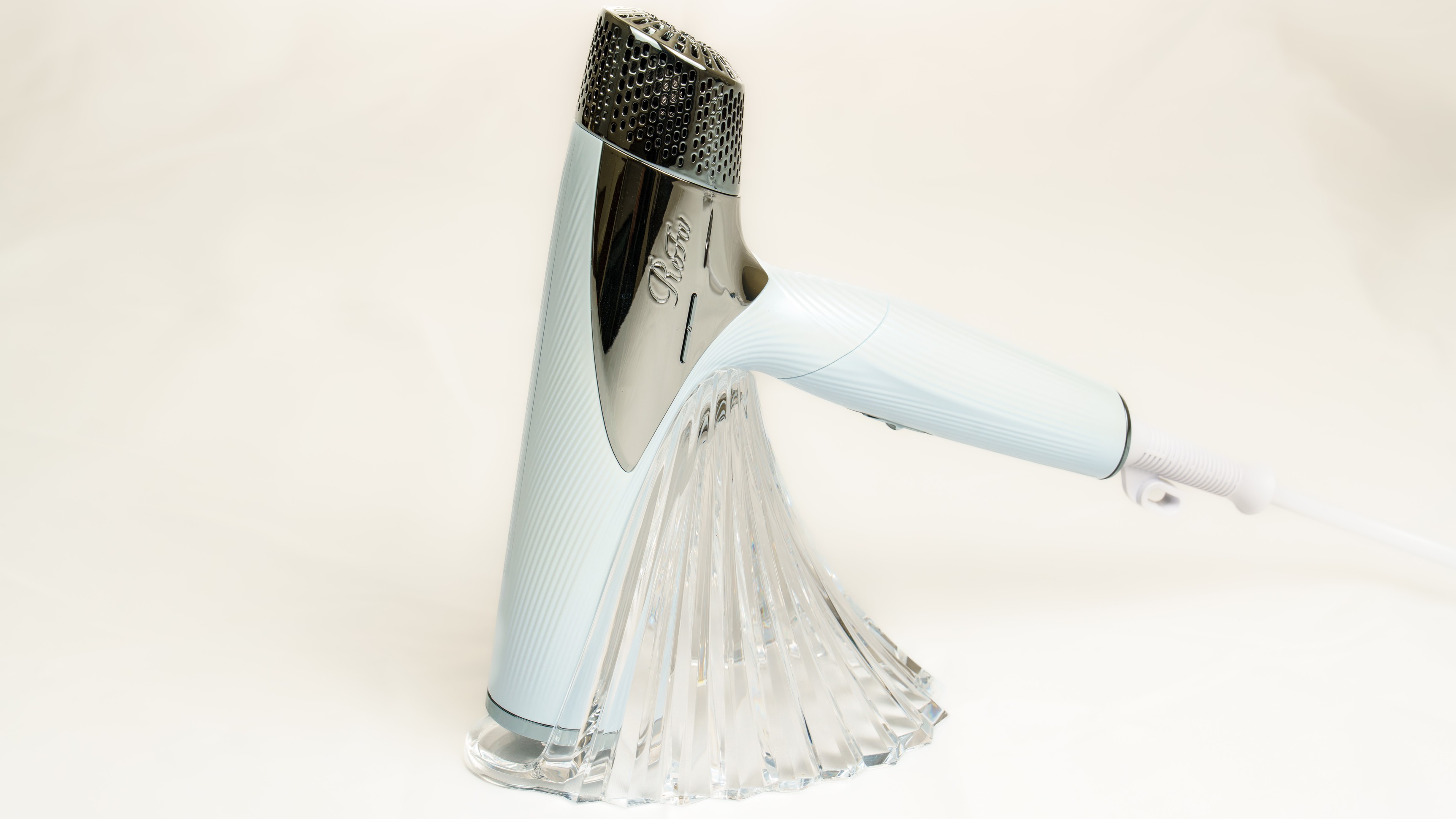 メロデイールーム専用アイテム　ReFa　BEAUTECH　DRYER　SMART