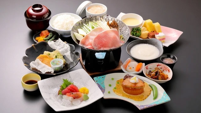 【１泊2食】みずうみ会席　2025秋冬
