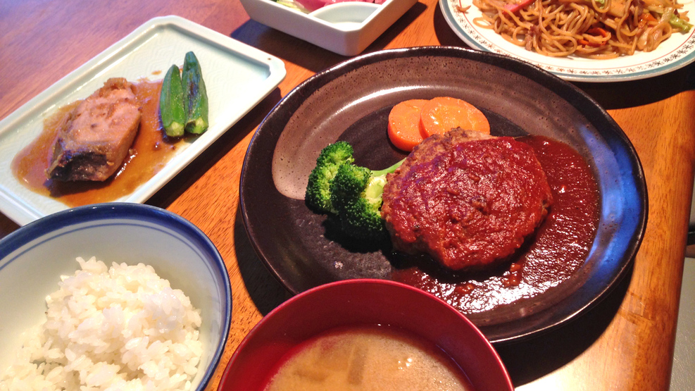 【夕食付き】ほっとする味の手作り夕食♪夜はお酒を楽しんで、朝はちょっぴり朝寝坊