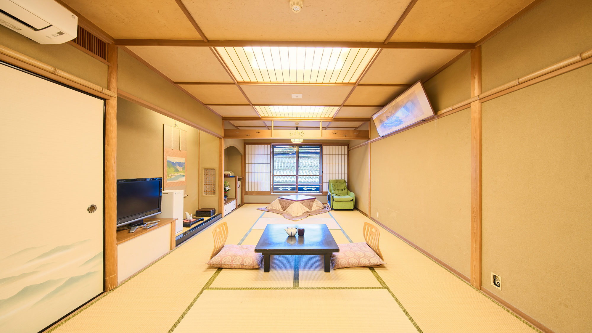 和室一例（ご利用人数に応じて振り分けさせていただきます）