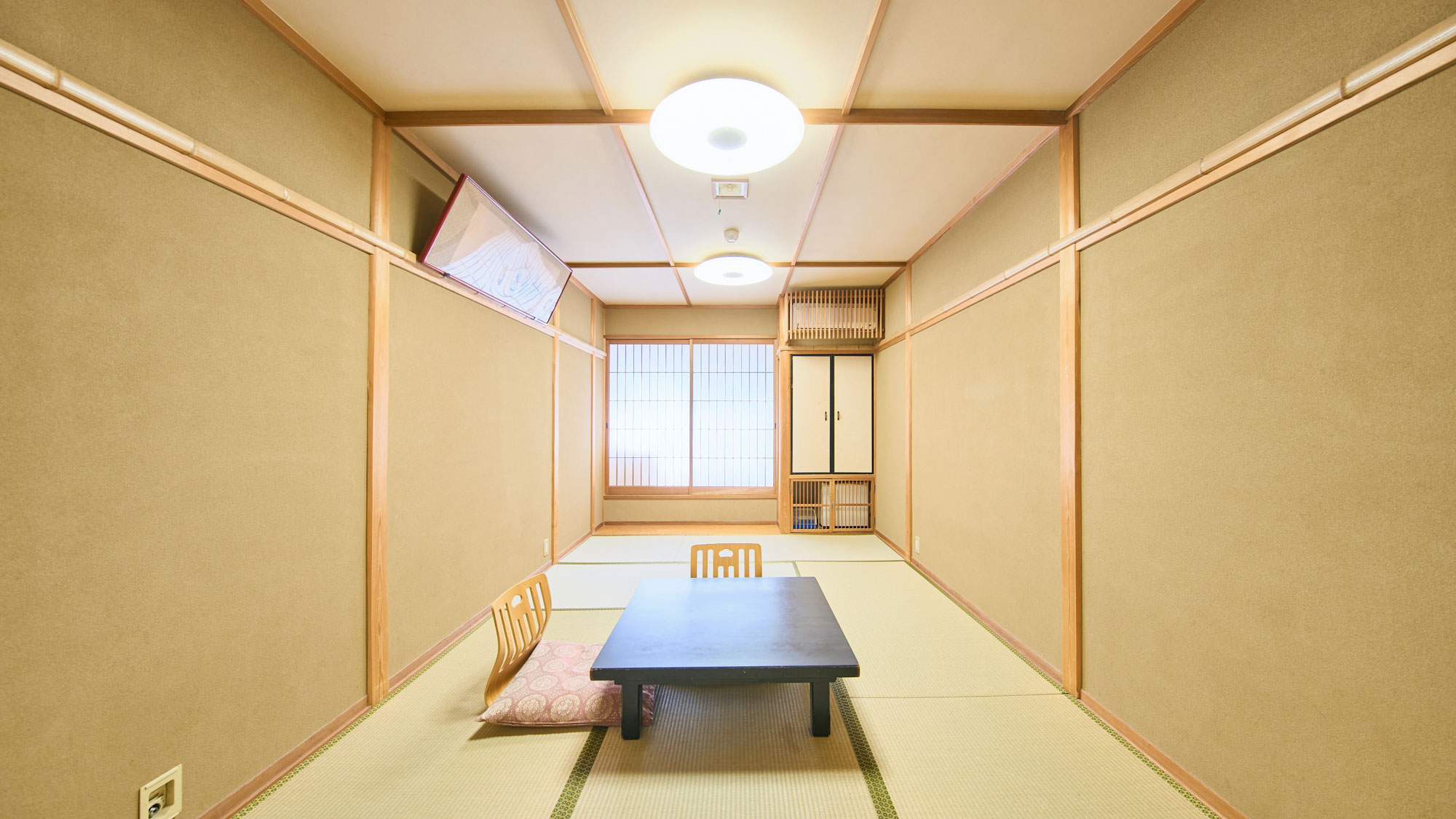 和室一例（ご利用人数に応じて振り分けさせていただきます）