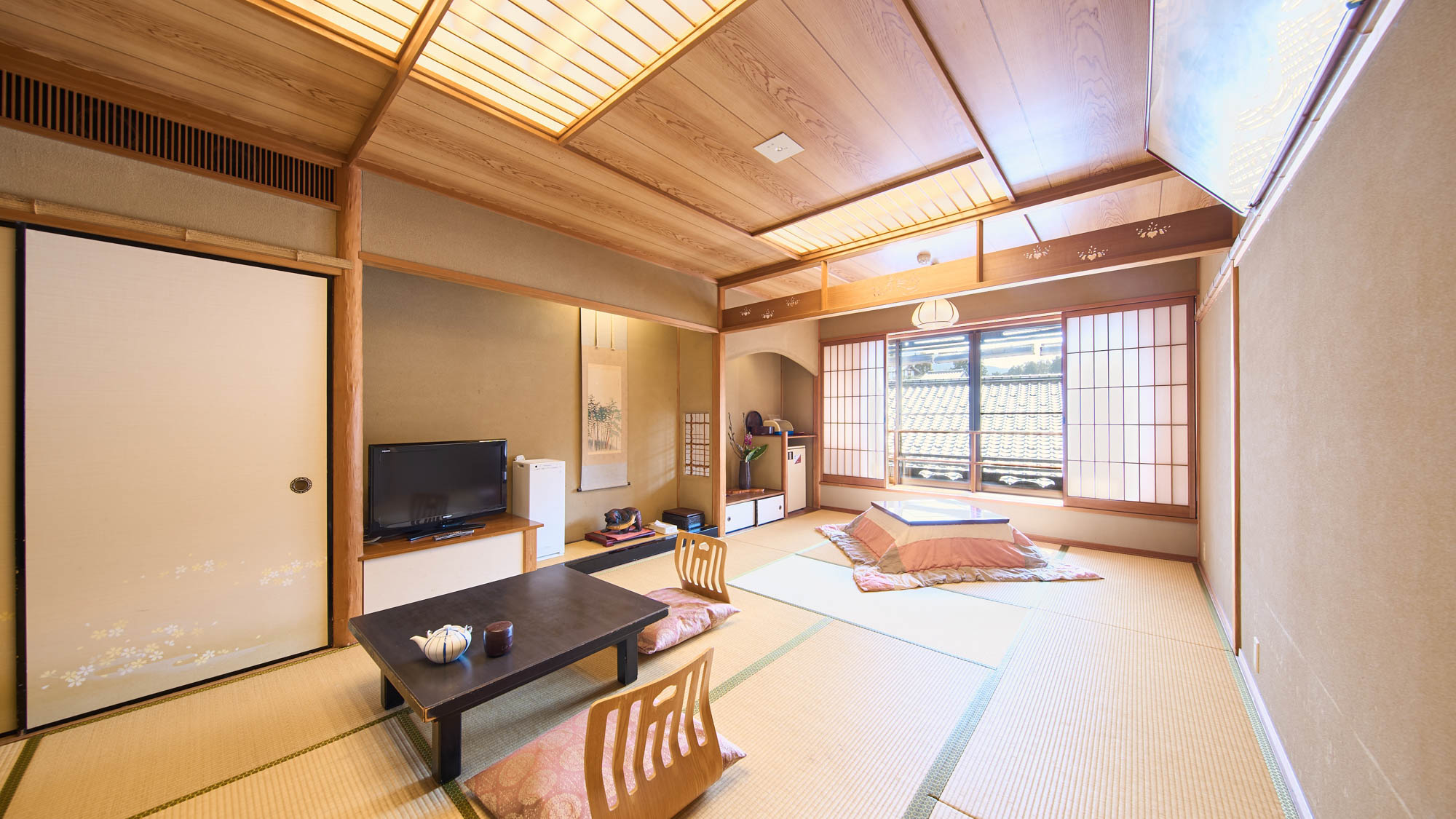 和室一例（ご利用人数に応じて振り分けさせていただきます）