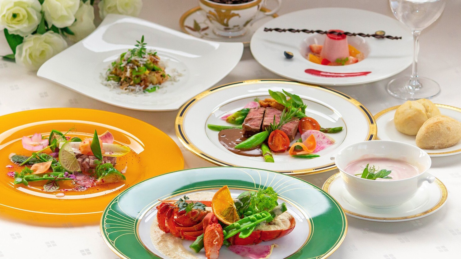 〇最上階レストランからの夜景とプレミアムフルコースディナー！2食付き宿泊プラン