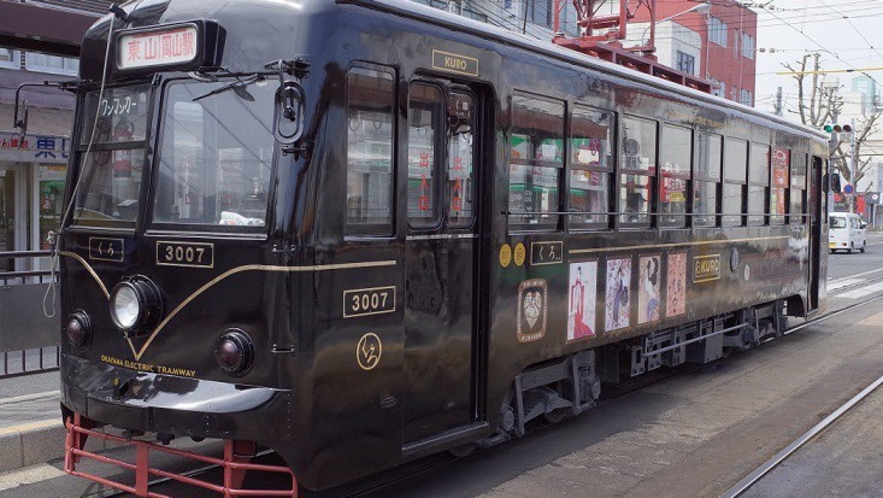 路面電車　ＫＵＲＯ（3000形）