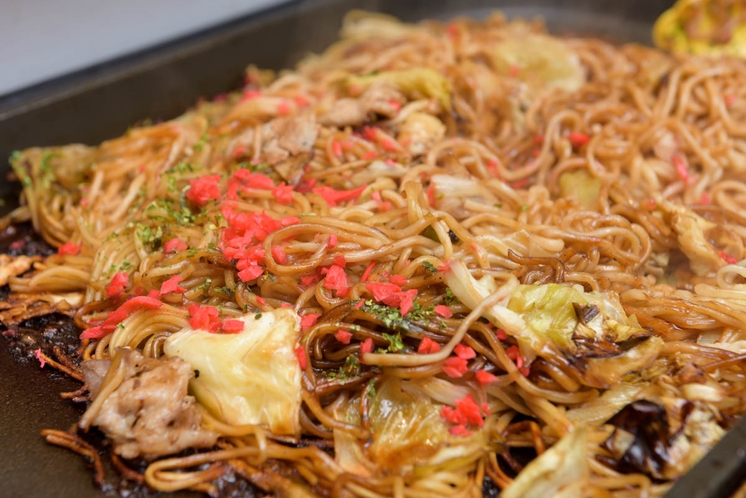 鉄板で焼く、本格焼きそば