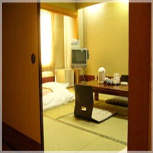 Japanese-style room