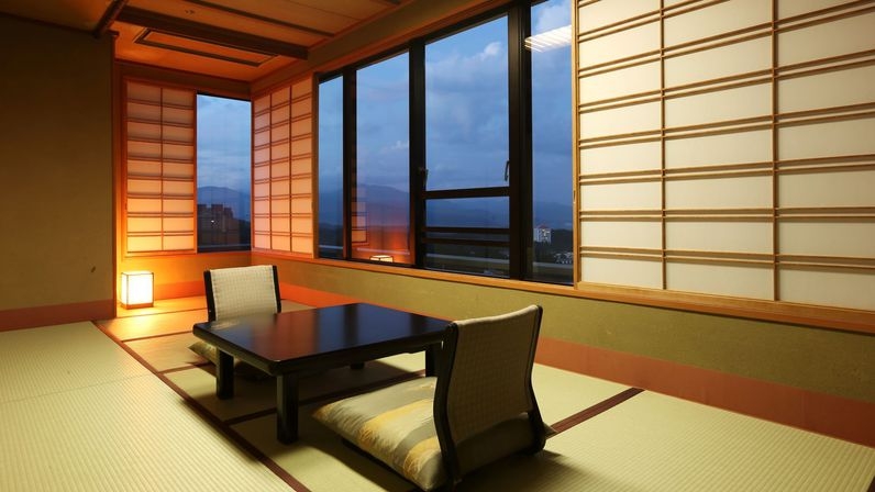 【お日にち限定】一番人気の新客殿一般客室がお得！ご夕食はご馳走バイキング