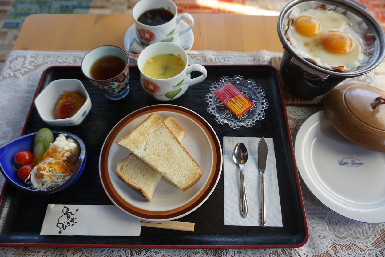 ニューロイヤルホテル ツインｂ 和食 洋食選べる朝食付き感謝祭プラン 禁煙 楽天トラベル