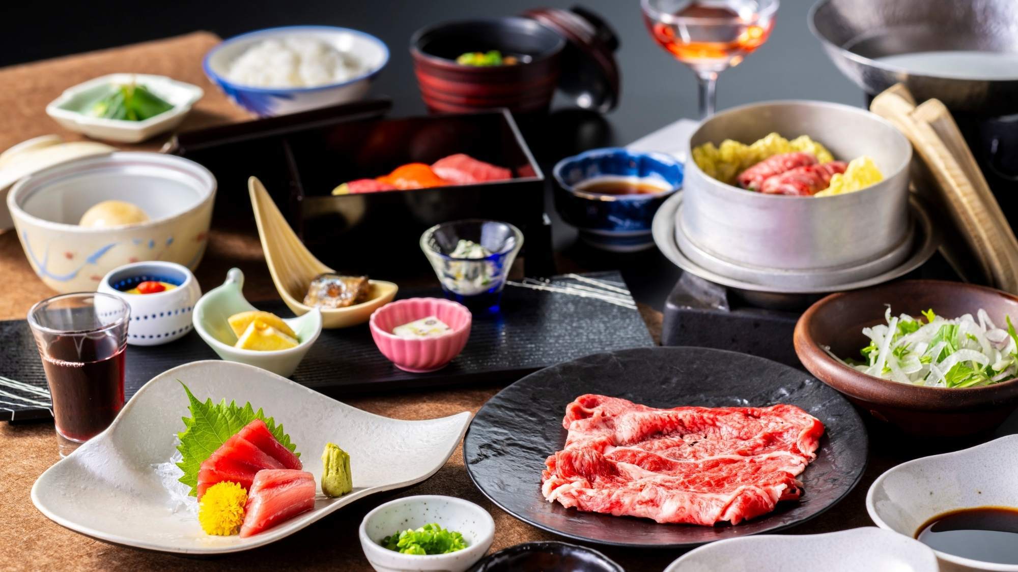 【貸切風呂一回利用付】源泉かけ流しで石和の湯を堪能！ご夕食は甲州牛尽くしスタンダード会席＜花桃＞