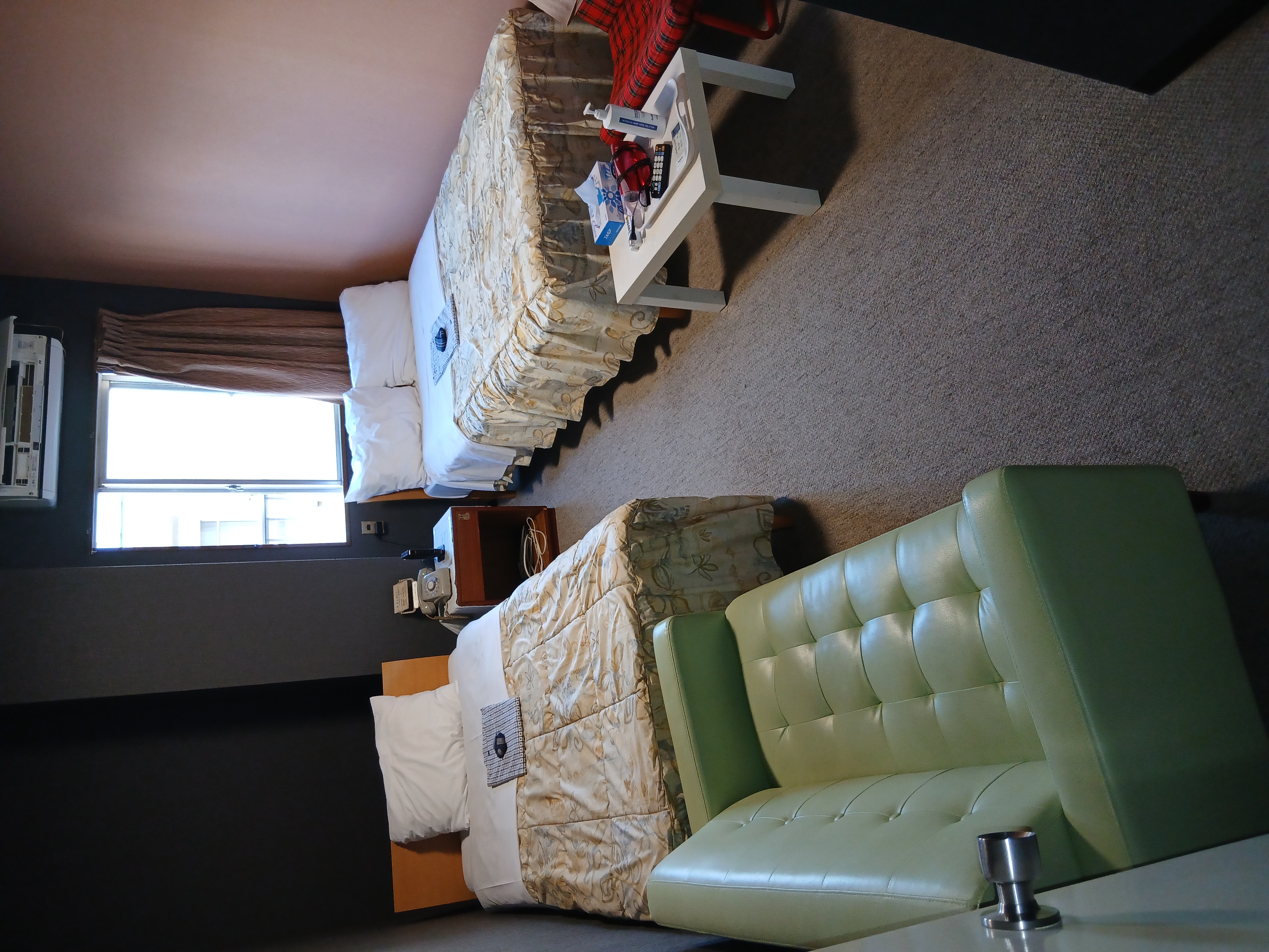 禁煙２０１号室