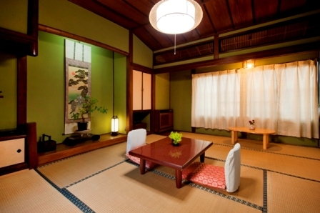 Japanese-style room 11 tatami mats (with toilet)