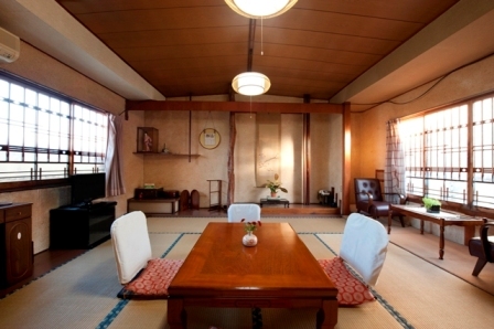 Kamar bergaya Jepang 11 tikar tatami (dengan toilet)