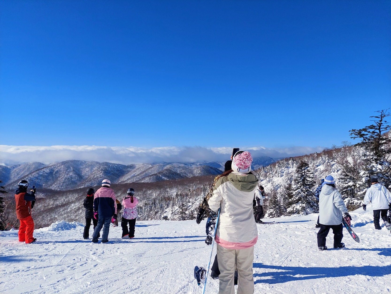 【グランデコスノーリゾート】リフト１日券付＋「ハフハフあったか鍋」冬の味満喫プラン