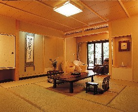 Japanese-style room with open-air bath