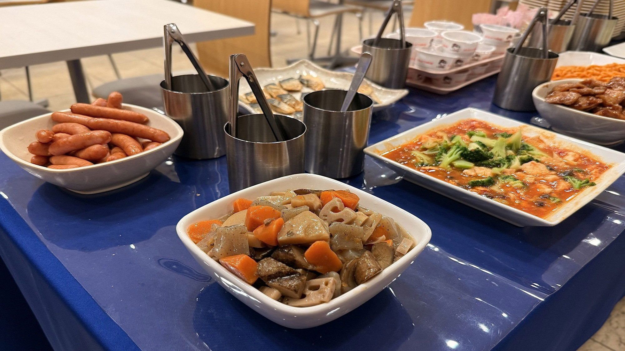 朝食無料サービス