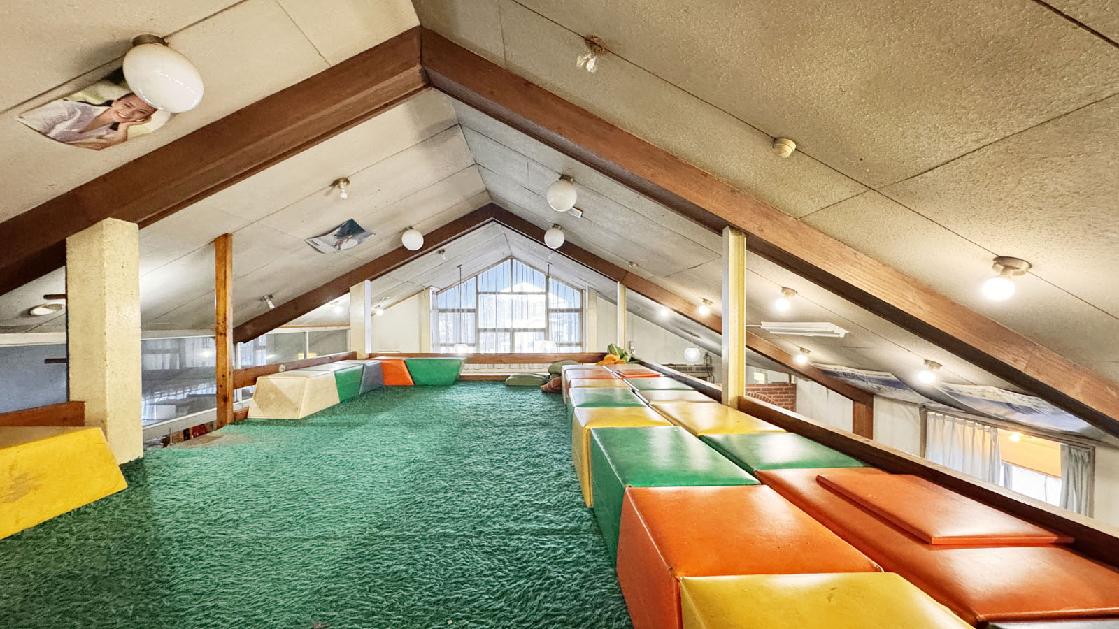 【プレイルーム】 