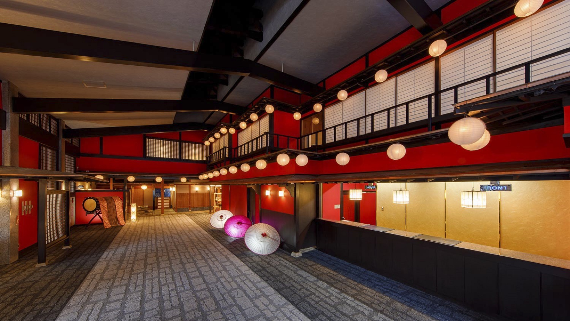 ロビー・フロント