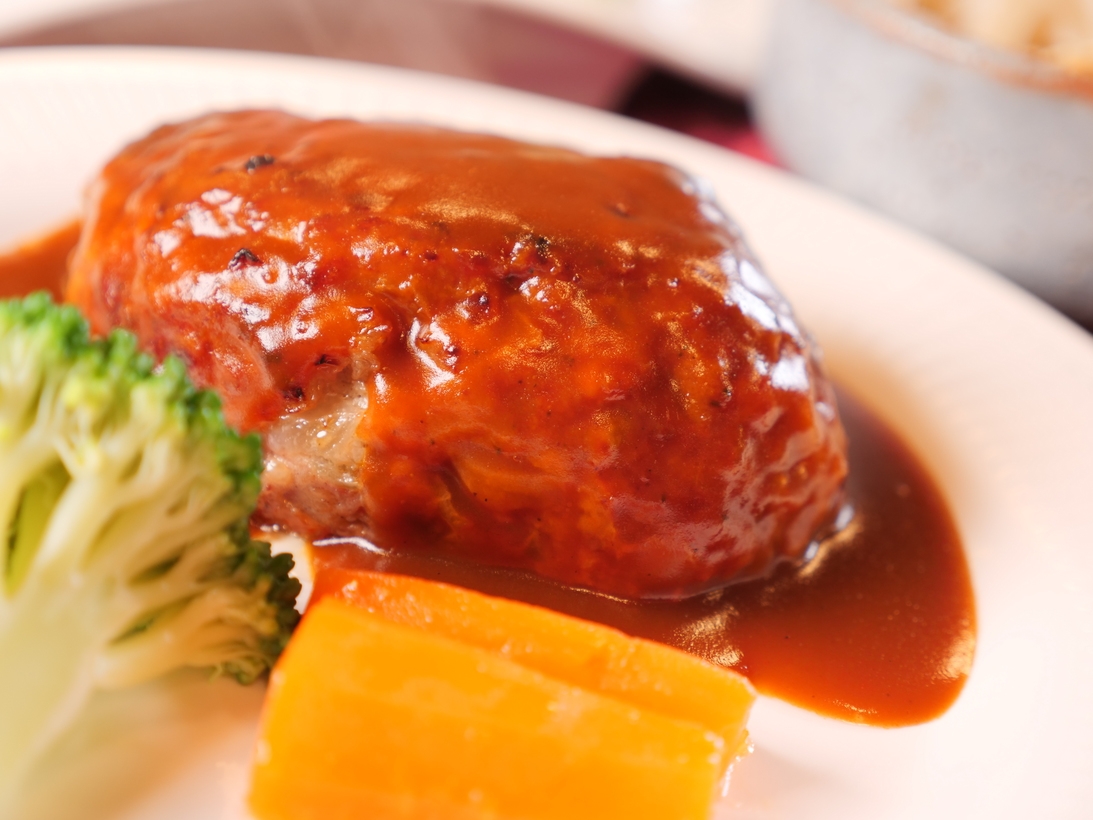 【2食付】手作り朝食と夕食◆洗車グッズ貸出◆広々お風呂