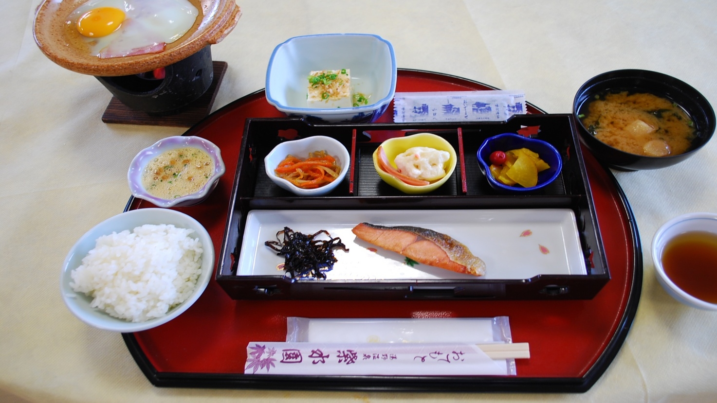 【　離れ限定　】直前割★お1人様最大2，000円引きの大特価♪