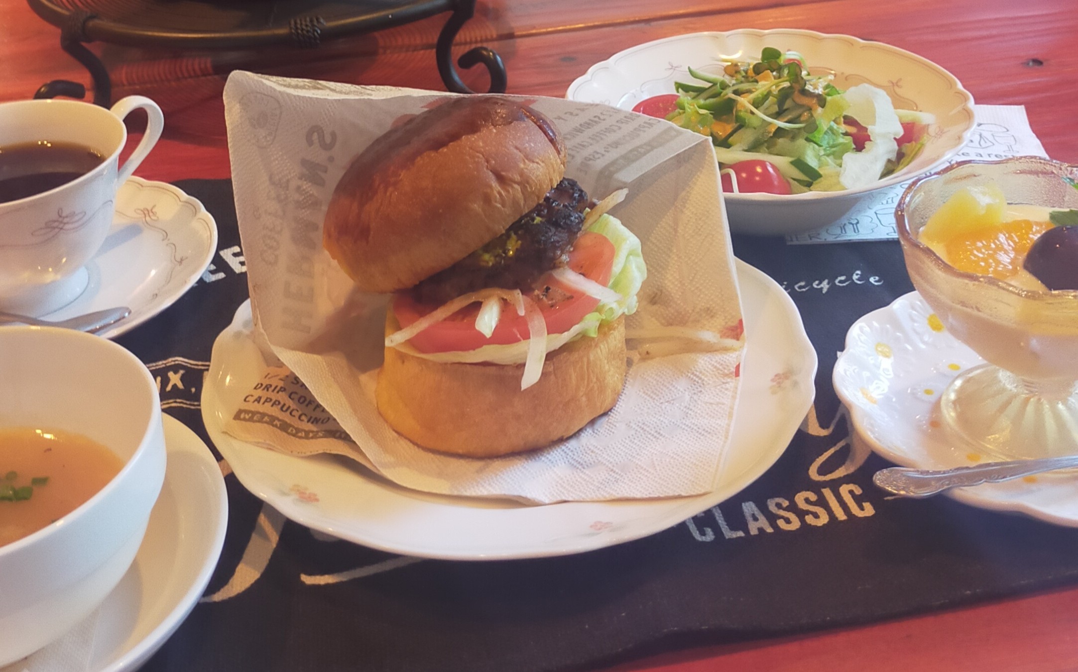 朝食　赤牛バーガー03