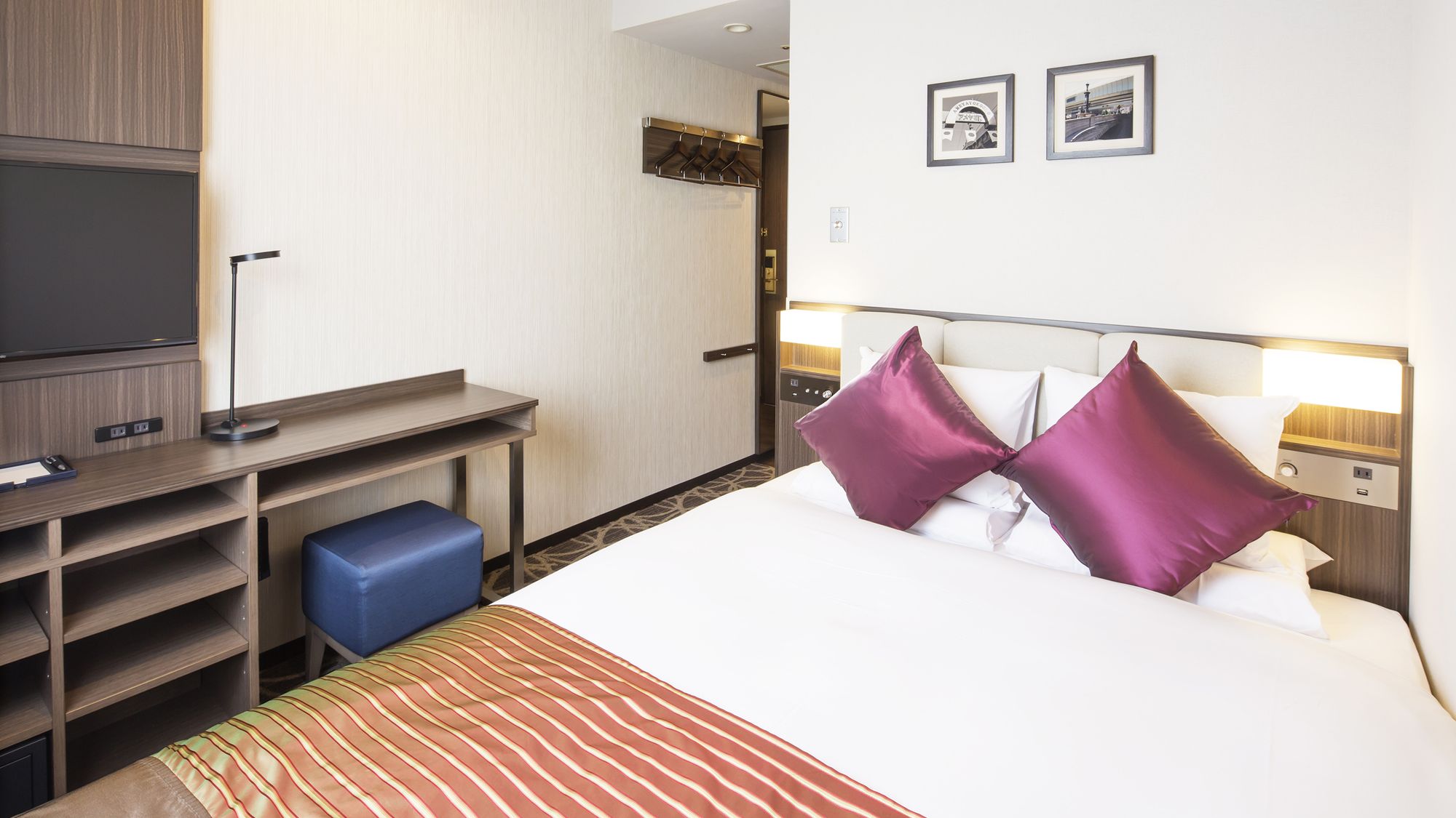 スタンダードダブル　＜11㎡/ベッド幅140cm＞