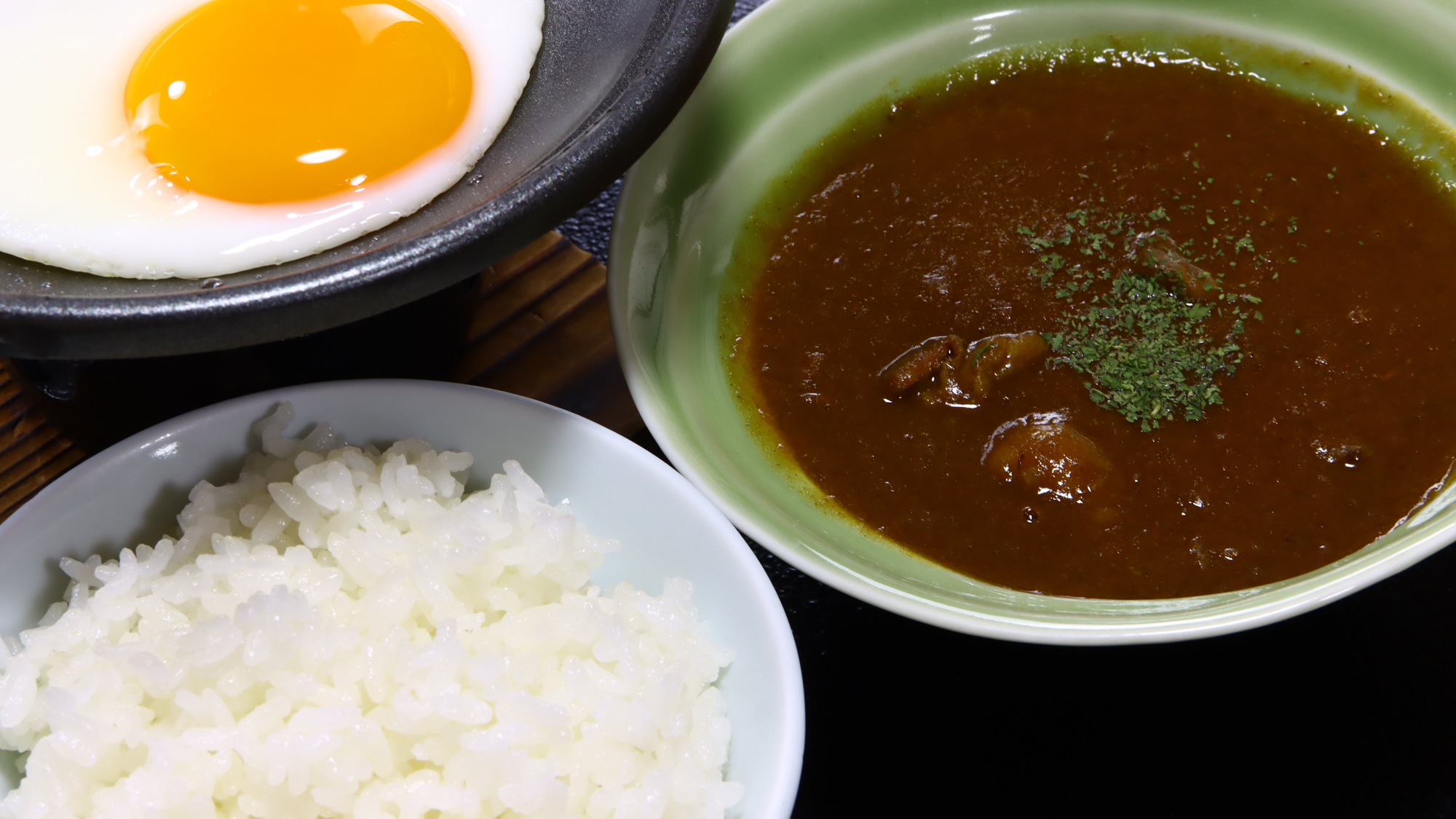とろっとろに煮込まれたとろける馬カレー