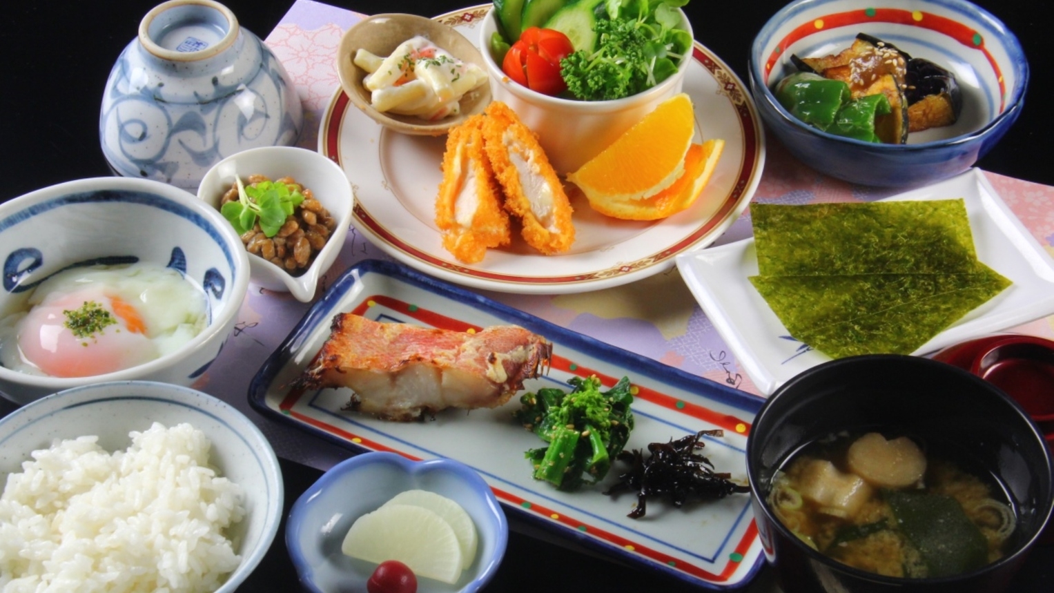 ≪12月〜GW≫【1泊朝食付】　1日の元気に優しい和朝食を♪　チェックインは21時迄ＯＫ