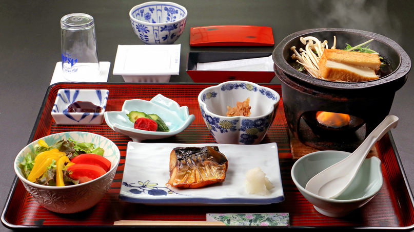 【朝食付】＼人気No.1プラン／採れたて野菜×彩り豊かな和朝食で始める贅沢な一日
