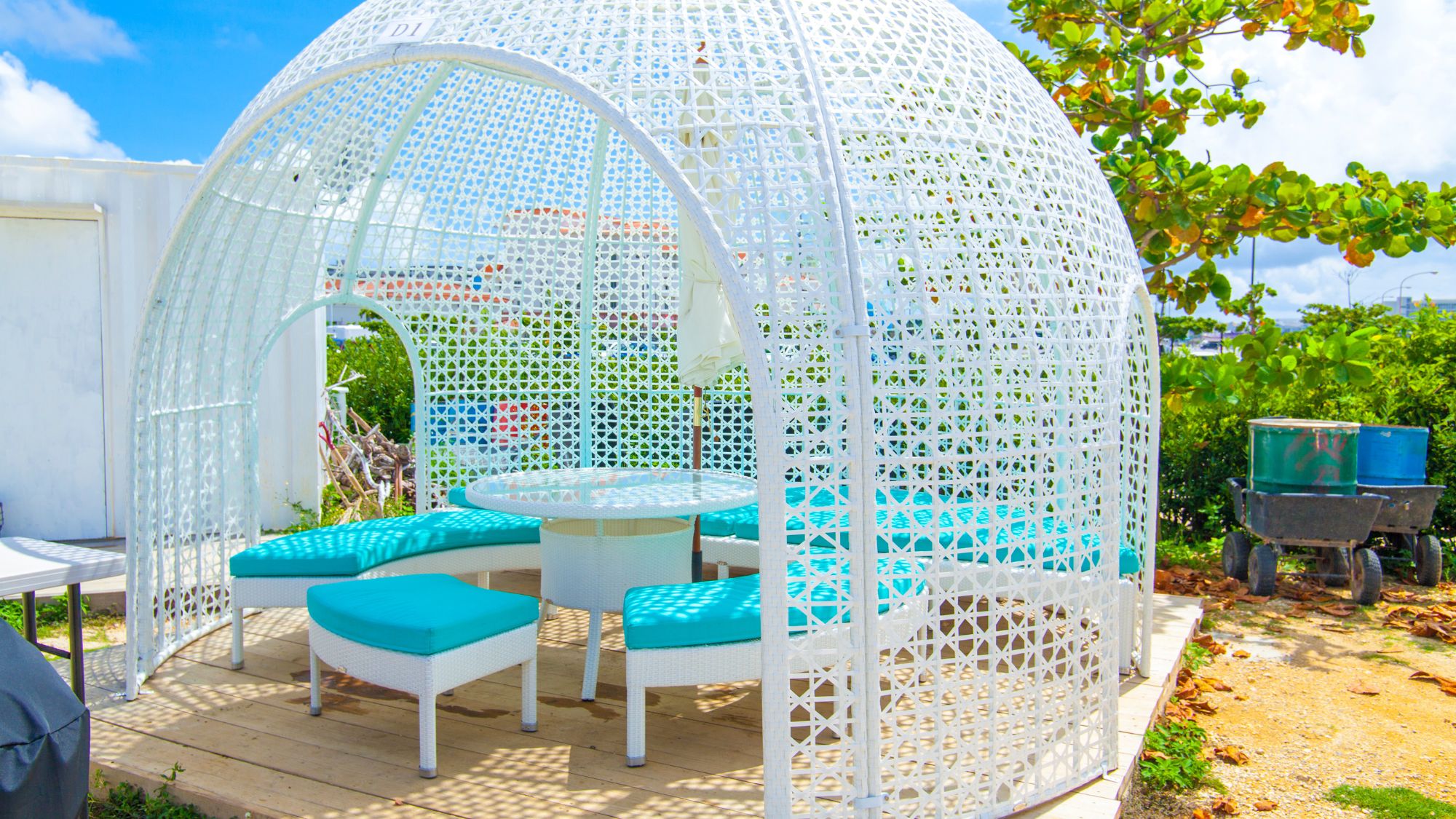 【波の上緑地BBQ】当館から徒歩15分/車で約5分