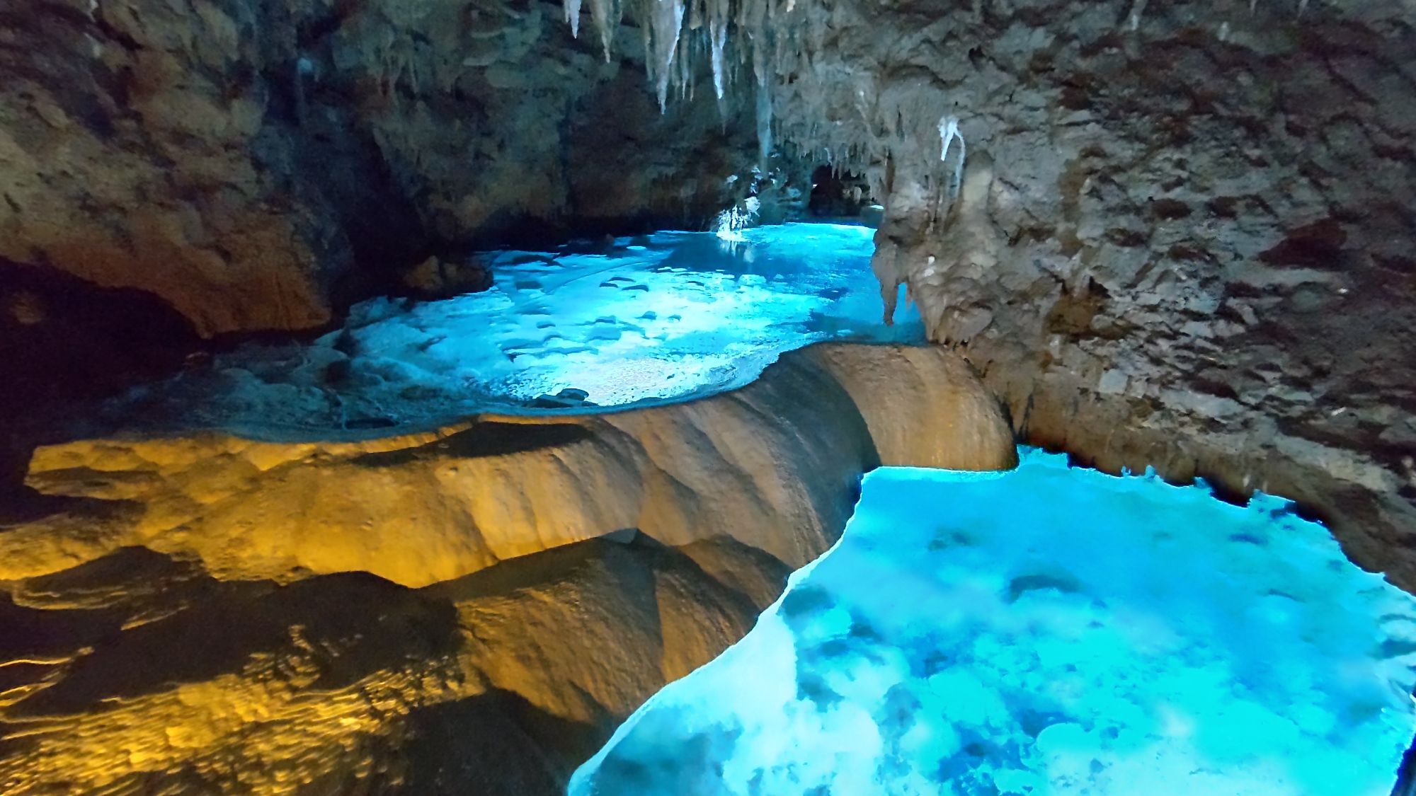 【おきなわワールド】当館から車で約28分