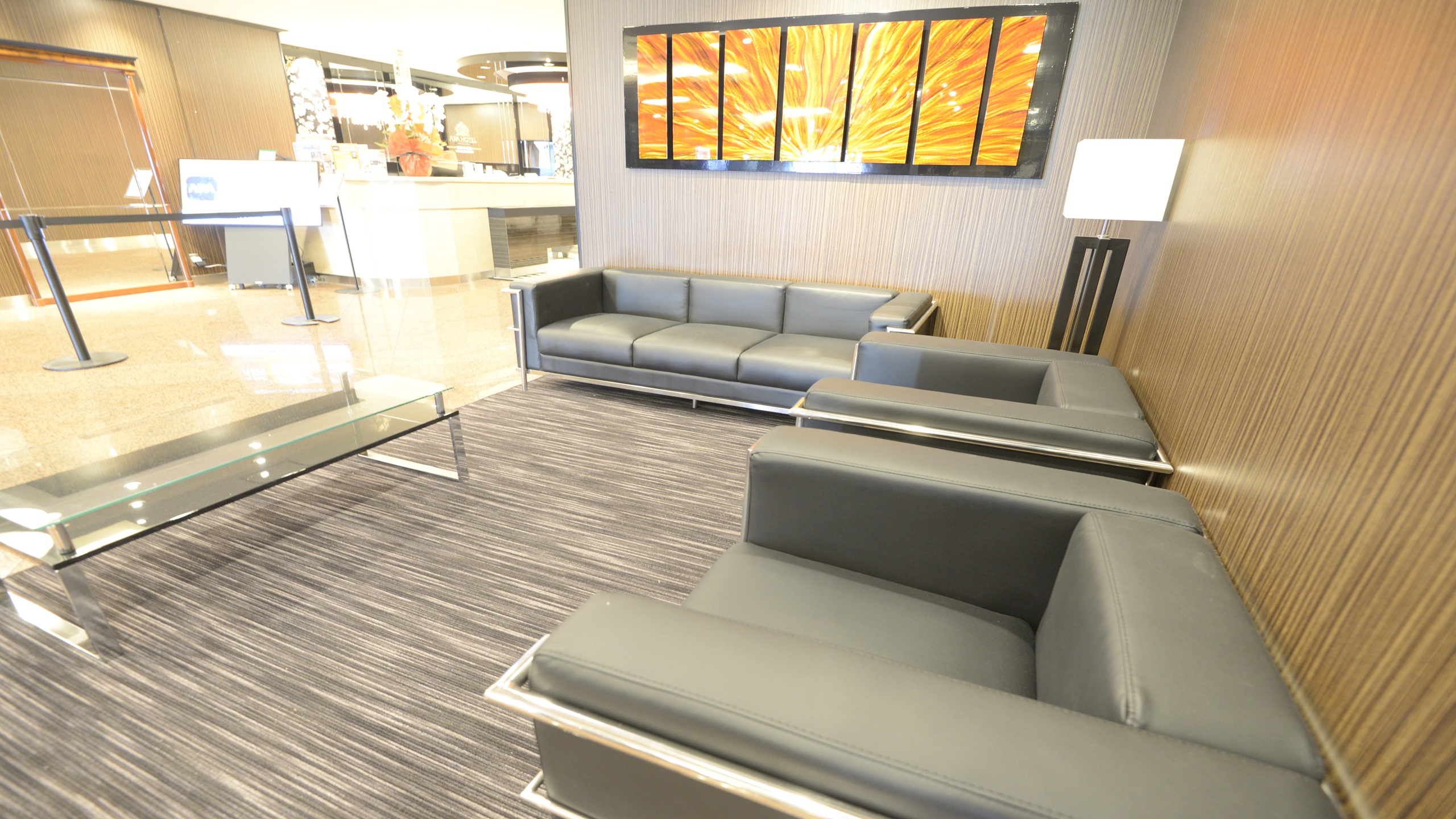 フロントロビー