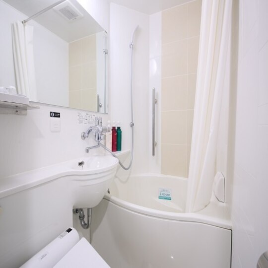 プレミアダブル　たまご型浴室