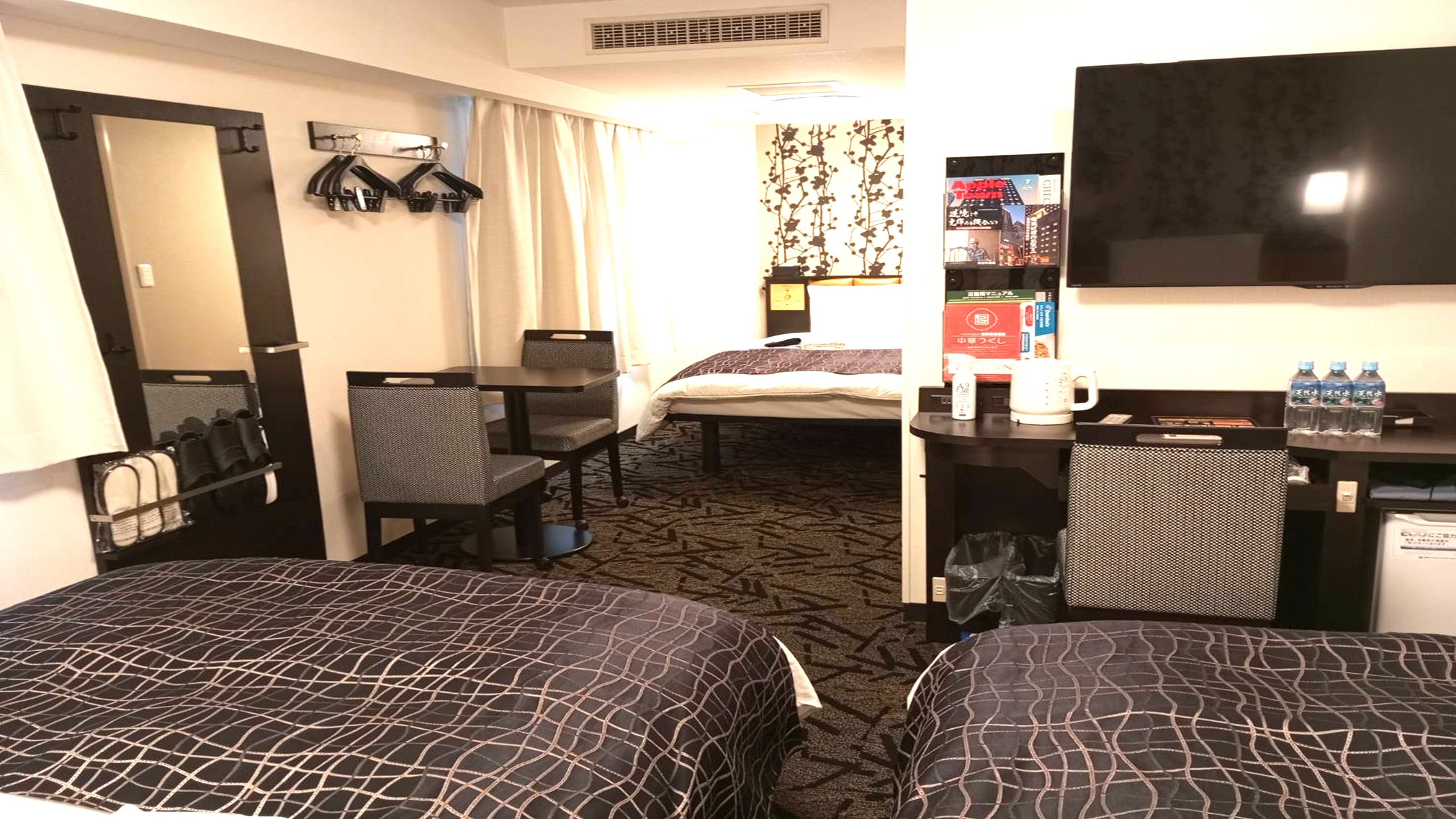 プレミアトリプルルーム（反対側）