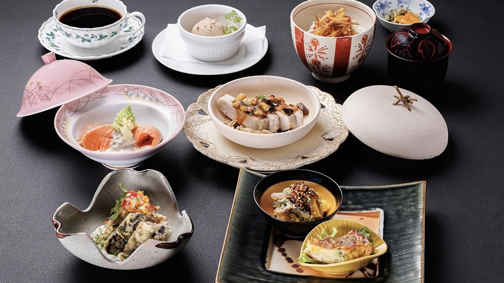 【基本プラン】季節の旬の食材を贅沢に取り入れた創作会席／2食付き