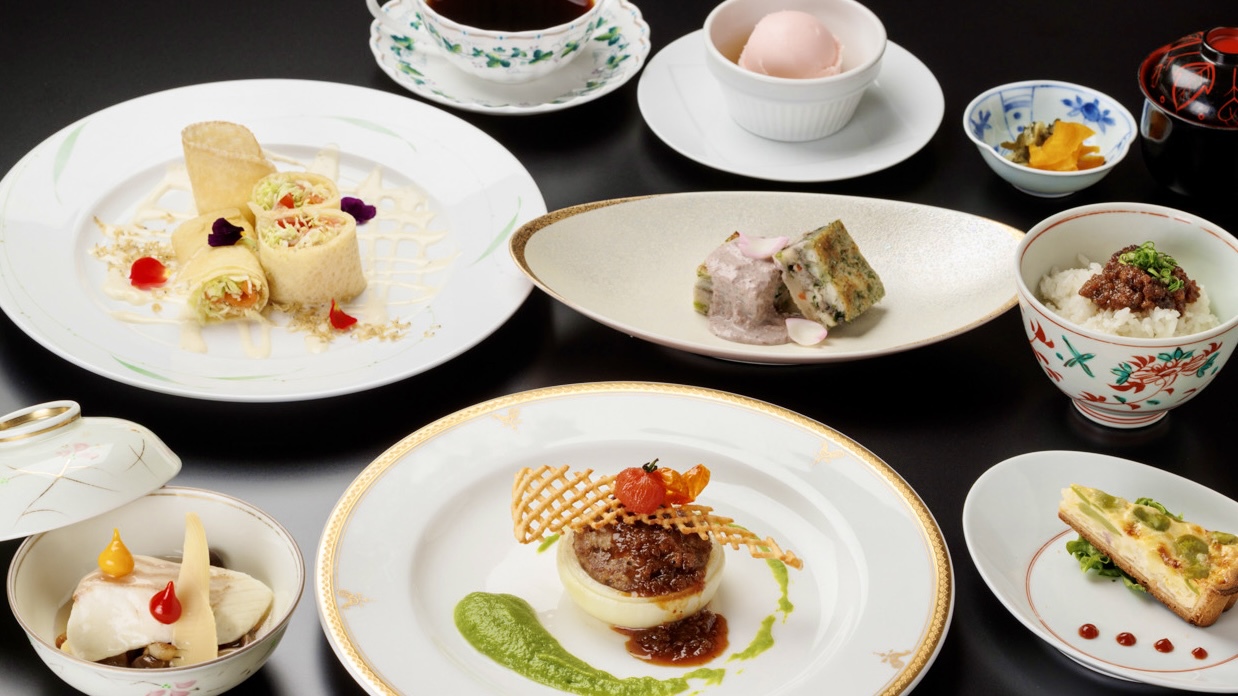 【基本プラン】季節の旬の食材を贅沢に取り入れた創作会席／2食付き