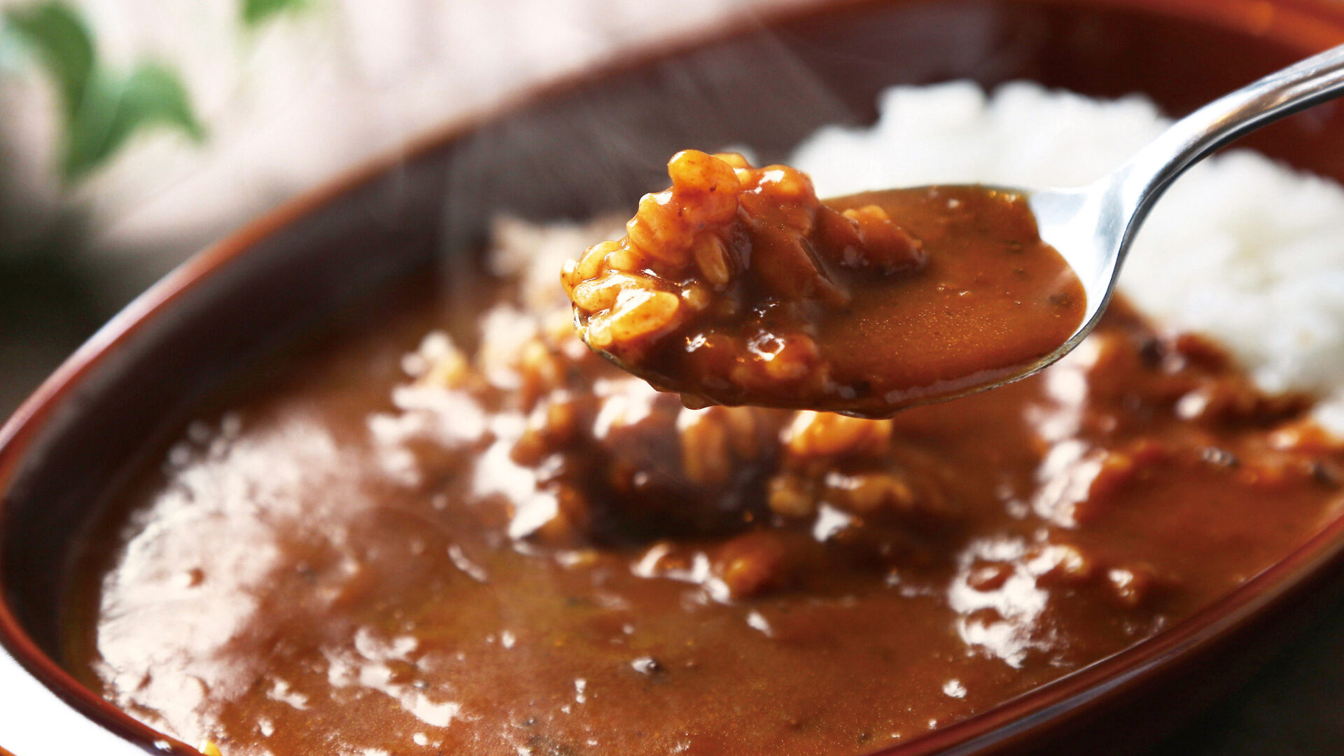 【12Fレストラン空桜／朝食】朝からガツンとパワーチャージができるホテル特製カレー