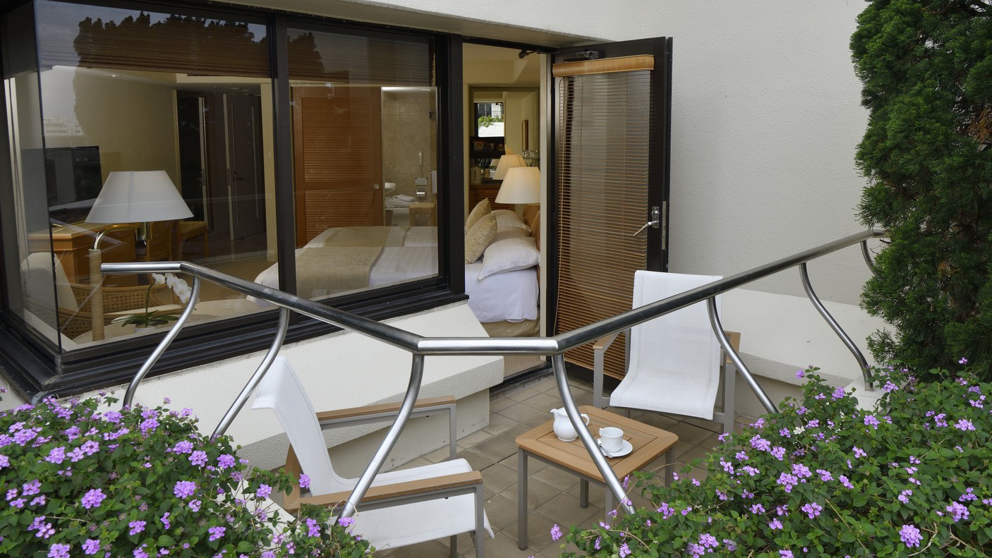 スタンダードフロア・デラックスツイン／35㎡