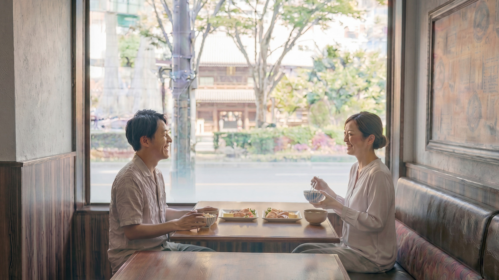 ご朝食イメージ｜街並みを眺め、会話も弾む朝食。カラダ喜ぶ一日の始まりを。