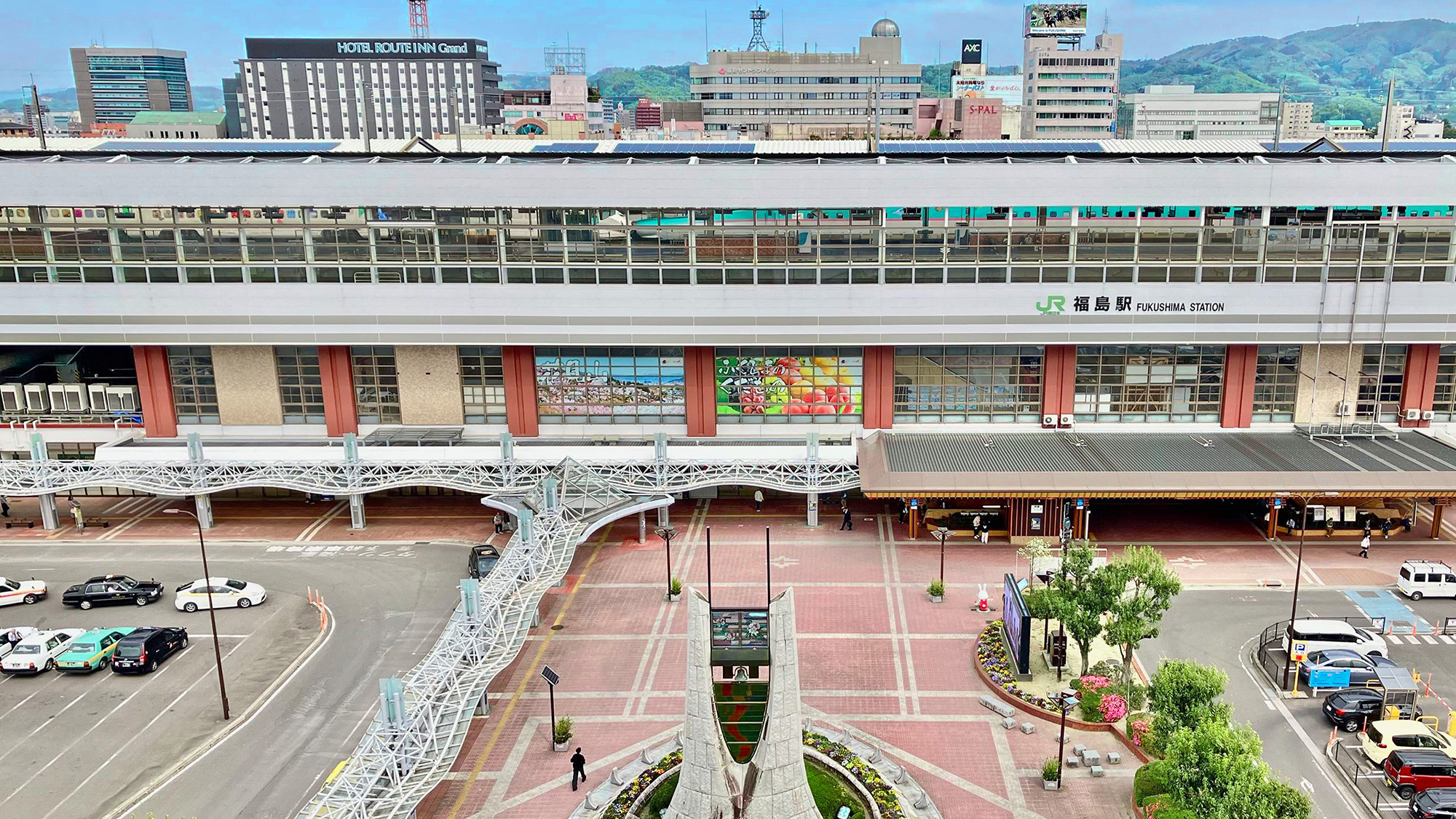 福島駅西口広場