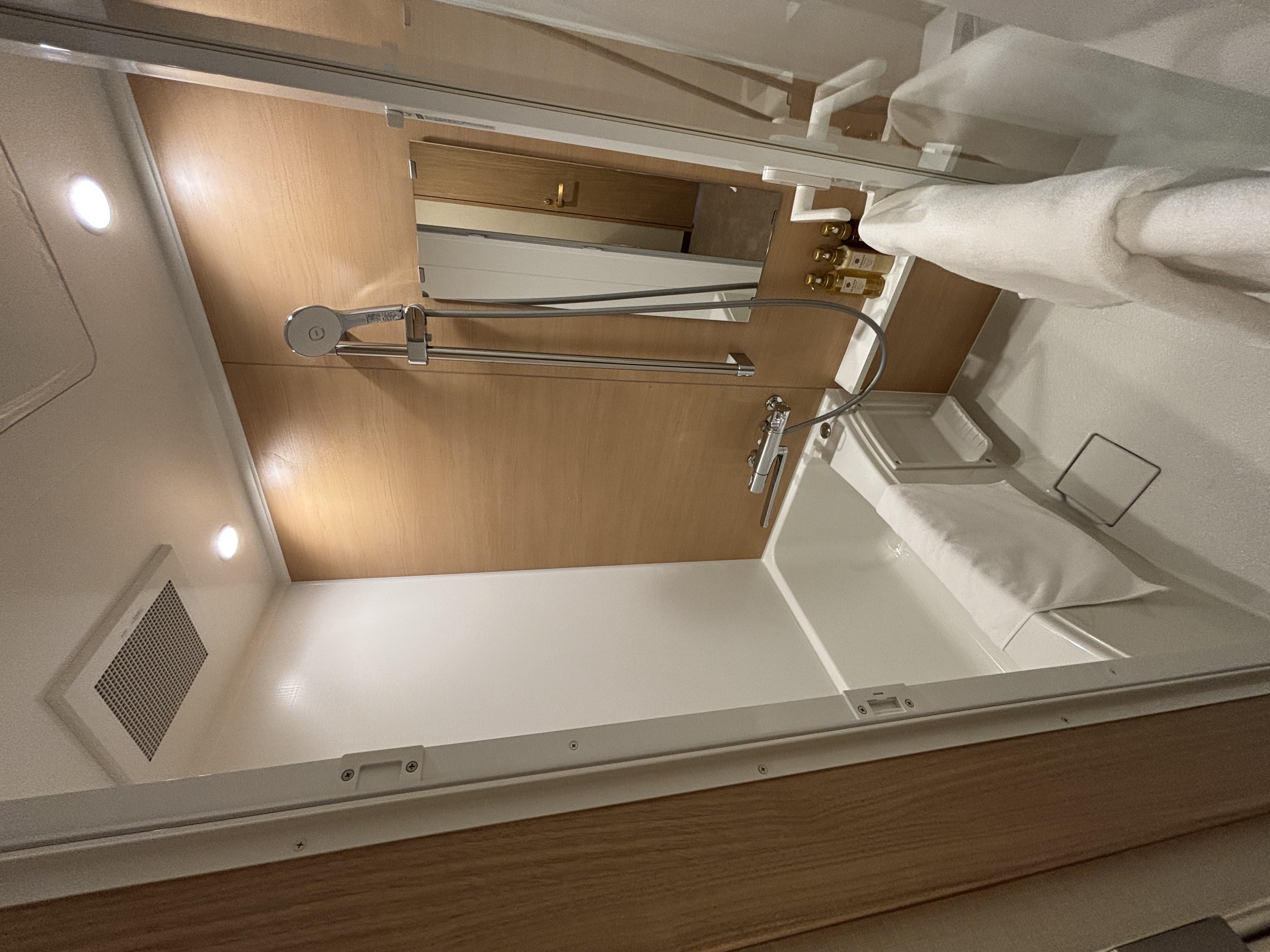 コンフォートダブル浴室