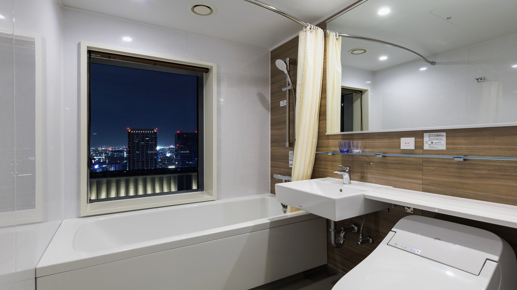 バスルーム(UTSUROI)