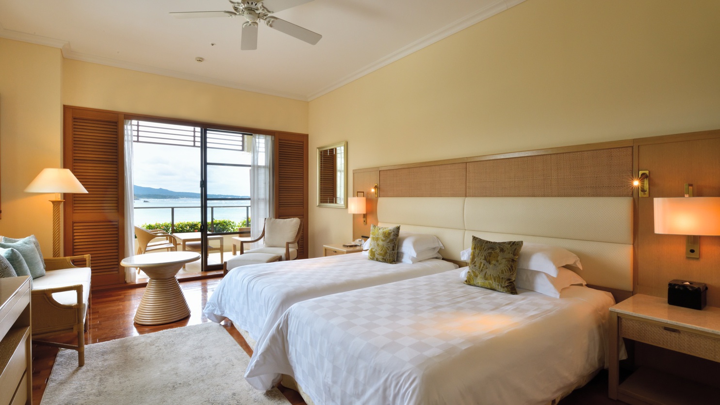 デラックスナチュラル　オーシャンフロント　2階　トリプル