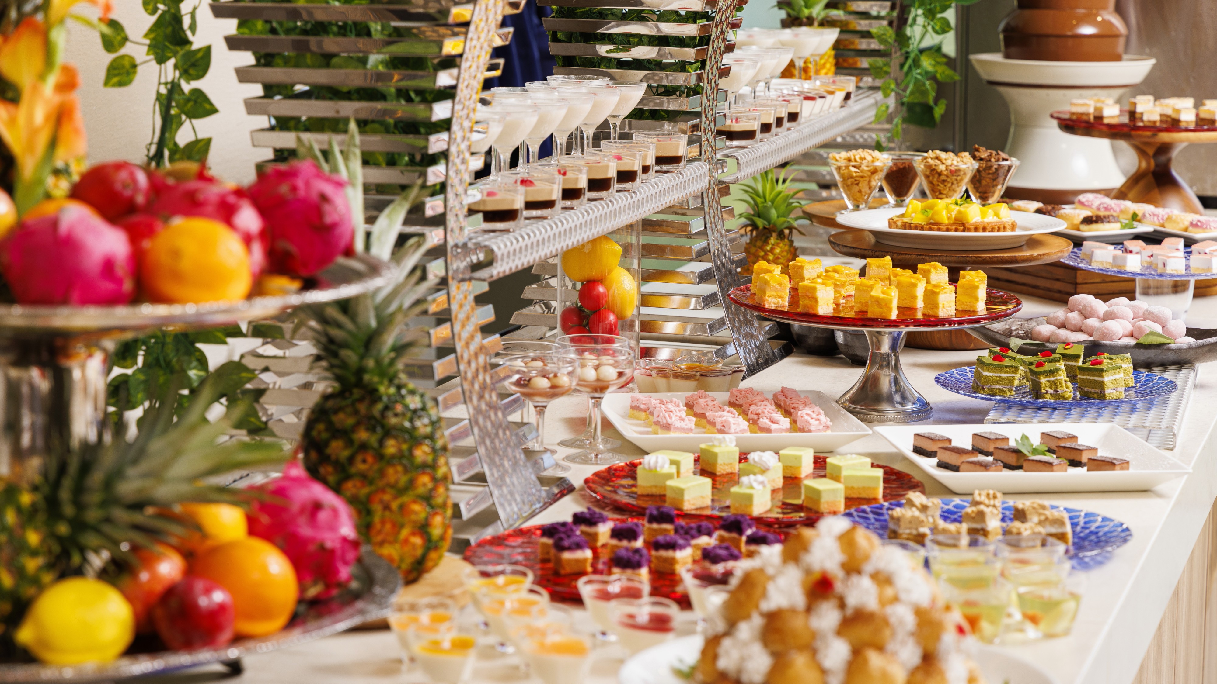 【ホテル内レストラン/ポルトフィーノ夕食】充実のスイーツコーナー