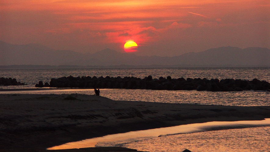 海に沈む夕日