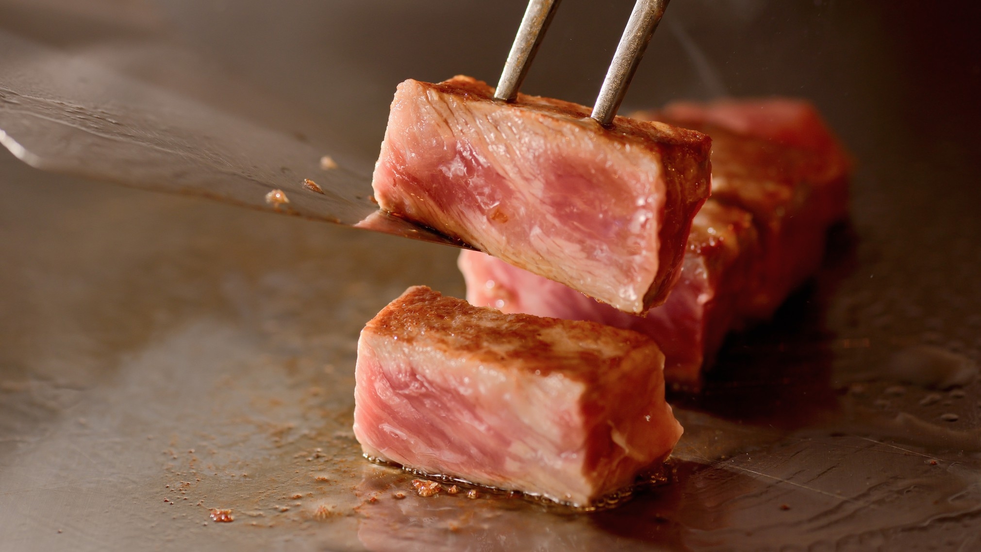 【2食付】〜マラルンガ鉄板焼〜特別コースを味わうALLAMANDA Dinner