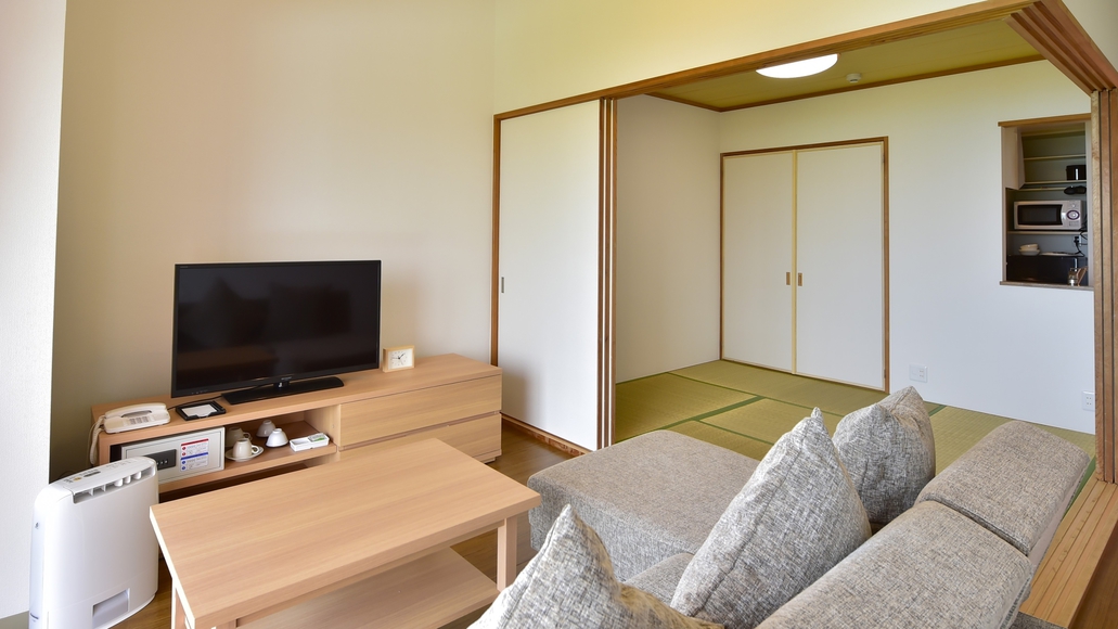 【タイプA2 和洋室】和室に布団を敷くタイプの自宅のようなくつろぎ空間。