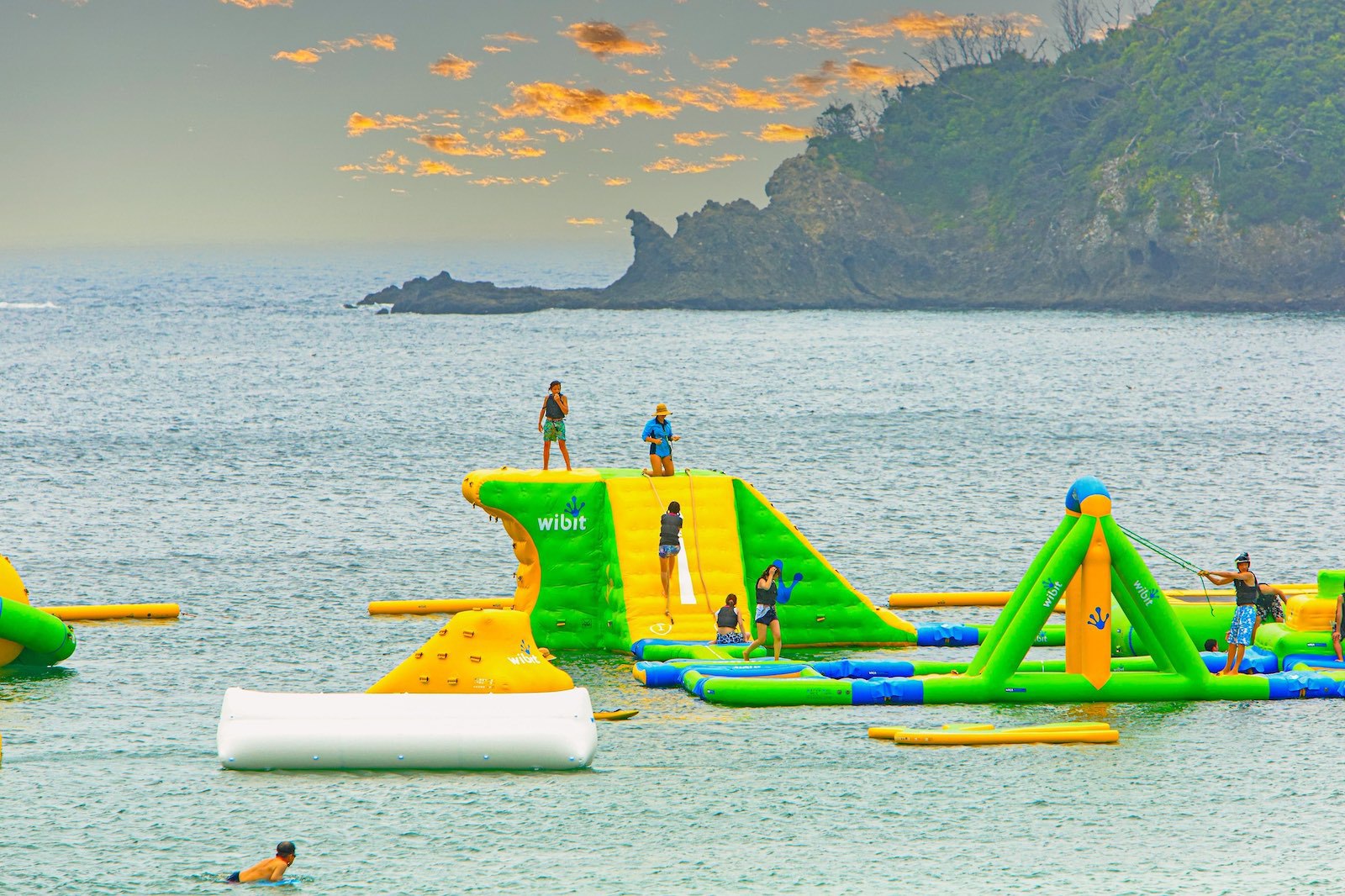 夏旅は弓ヶ浜いち番館！人気のヒリゾ浜も満喫温泉懐石プラン★特典付★【夕食付】