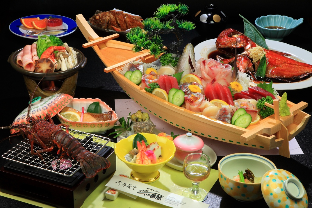 【弓ヶ浜美食〝あわび〟プラン】あわび、特選和牛ステーキ、静岡県産金目鯛の姿煮、地魚の舟盛り付き！！
