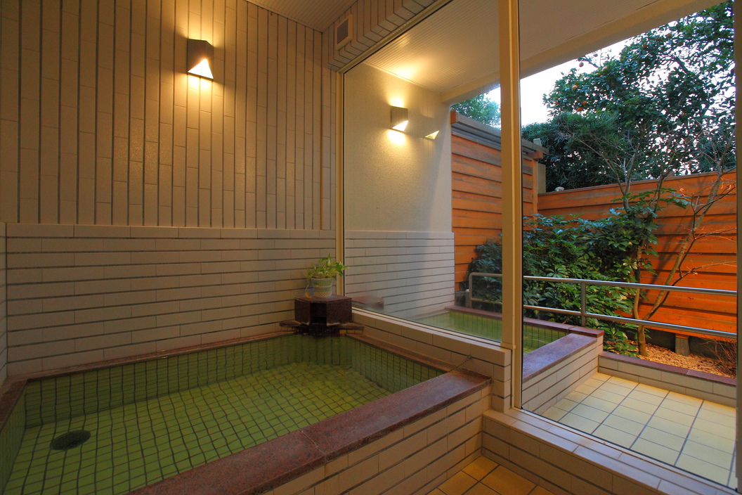 夏旅は弓ヶ浜いち番館！人気のヒリゾ浜も満喫温泉懐石プラン★宿泊特典付★＜夕・朝食付＞